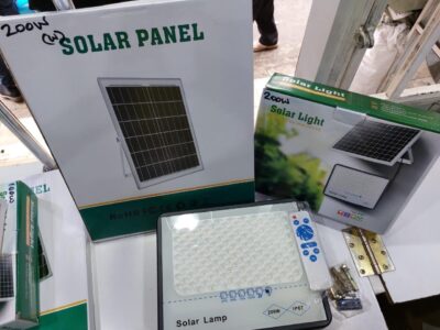 Untitled-3.jpg 200W Solar Flood Light
